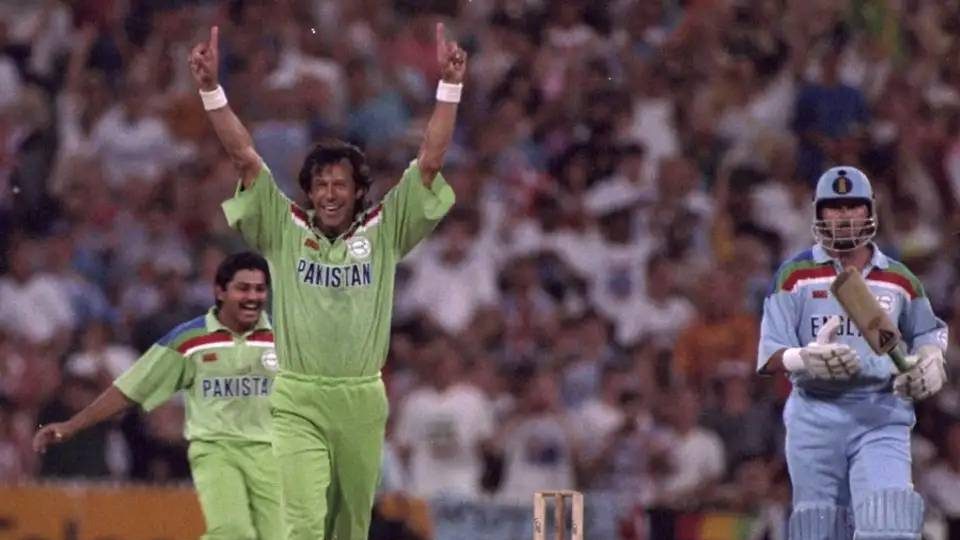 Best Pakistani Bowlers