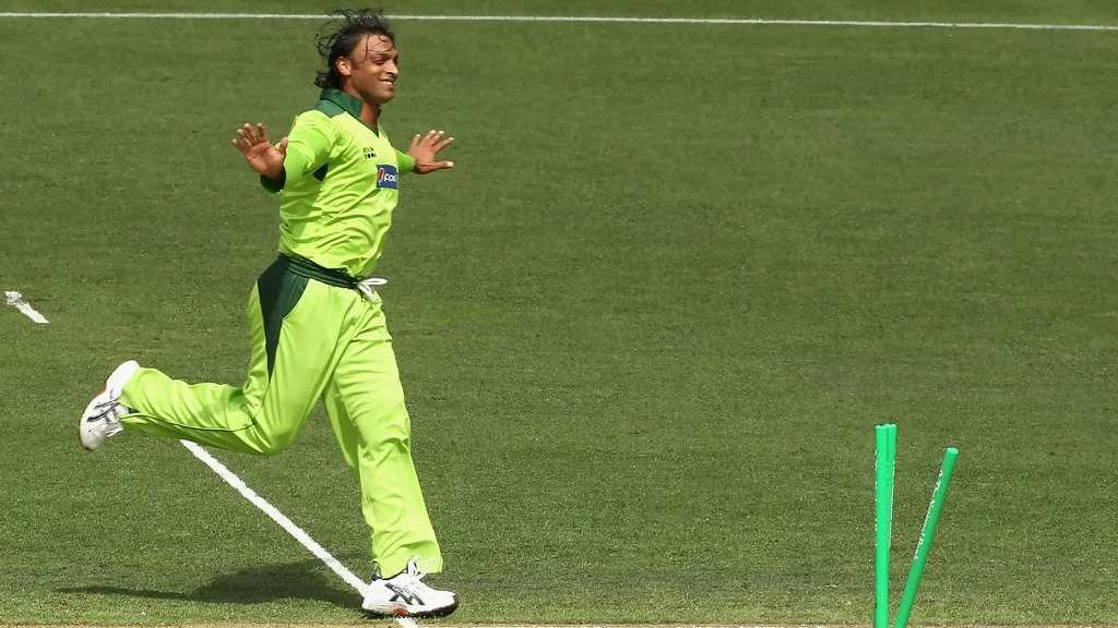 Best Pakistani Bowlers