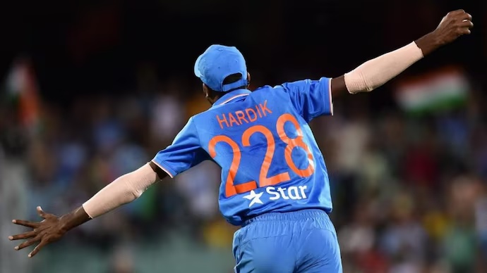 7 Cricket Players With Secret Meanings Behind Their Jersey Numbers