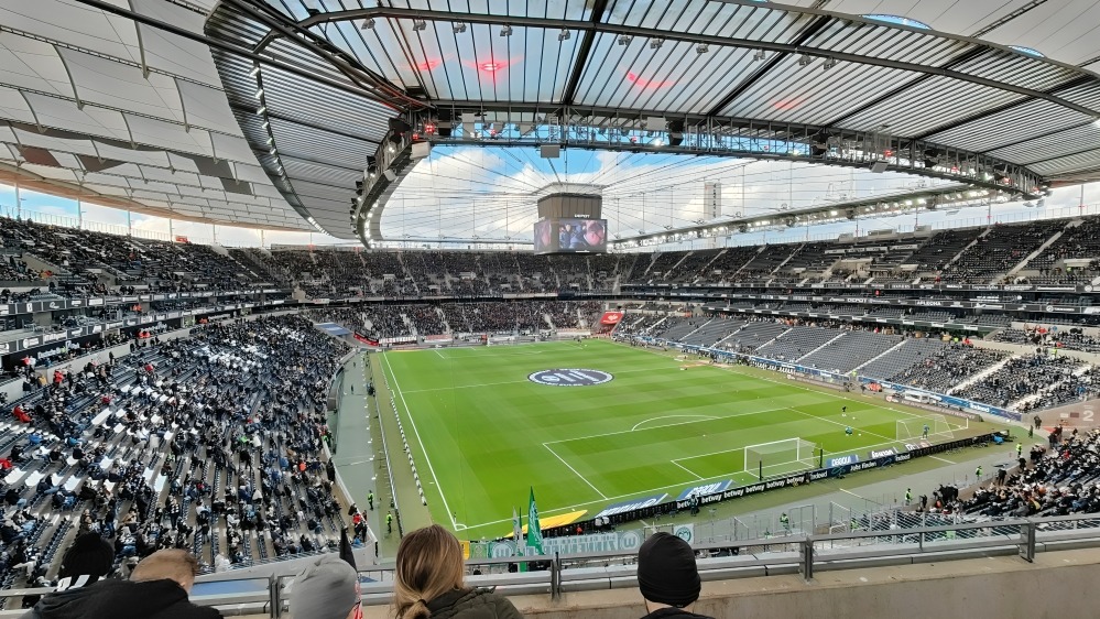 Frankfurt vs Liverpool