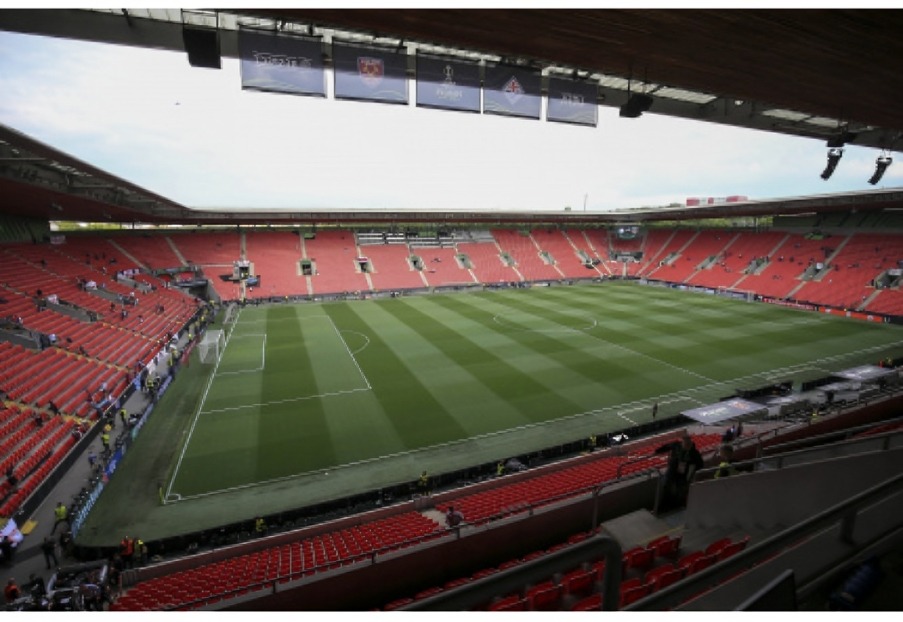 Slavia Praha vs Barcelona