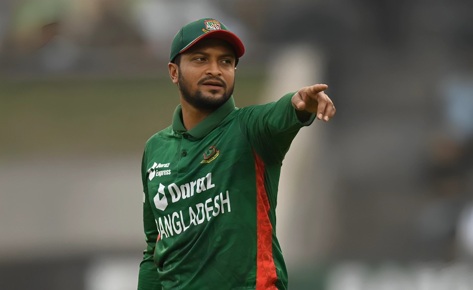 Bangladesh Best Spinner Bowler: Top 5 Greatest Spin Bowlers in Cricket History 4 Bangladesh Best Spinner Bowler