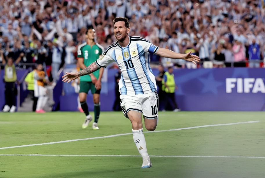 Most International Goals in Football History: Ronaldo No.1, Messi No.2 5 Most International Goals in Football